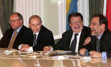 Μόσχα και Βρυξέλλες ενισχύουν τους δεσμούς τους σε οικονομικό και στρατηγικό επίπεδο