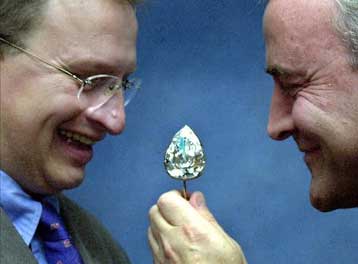 Στον έλεγχο κοινοπραξίας περνά η De Beers έναντι 19 δισ. δολαρίων