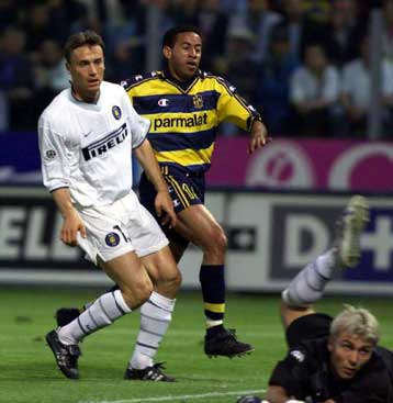 Νίκη για Πάρμα, προβάδισμα για την 4η θέση από τη Μίλαν που έχασε στην έδρα της