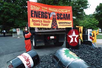 Πετρέλαιο και πυρηνικά η απάντηση του Αμερικανού προέδρου στα μπλακάουτ