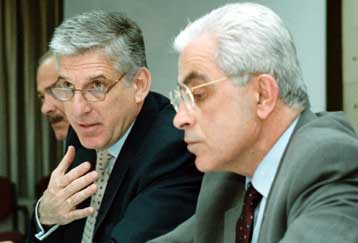 Επενδύσεις 187 δισ. δραχμών από την Ελλάδα έως το 2005