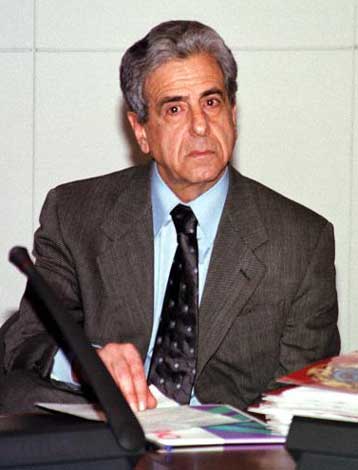 Παραιτήθηκε ο πρόεδρος της Επιτροπής Προετοιμασίας Γιάννης Παπαδογιαννάκης