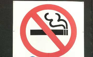 Σκληρότερα «μηνύματα» για τις συνέπειες του καπνού υιοθετεί το Ευρωκοινοβούλιο