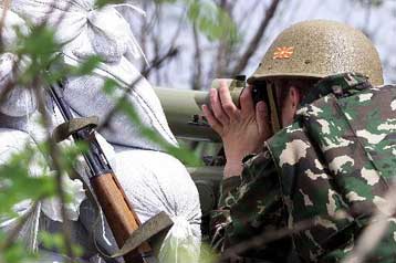 Τελεσίγραφο της κυβέρνησης της ΠΓΔΜ προς τους Αλβανούς να καταθέσουν τα όπλα