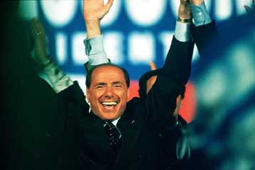 Ο Μπερλουσκόνι δεν χρειάζεται να «λογοδοτεί» στη Λέγκα του Βορρά