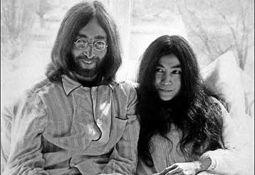 Να μην πωληθεί προσωπογραφία του Λένον για έρανο, απαιτεί η Όνο