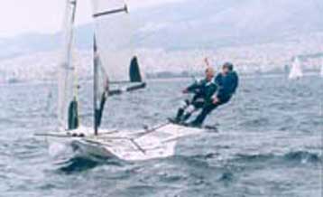 Στο χρυσό στολίσκο του Ευρωπαϊκού 49er δύο ελληνικά πληρώματα