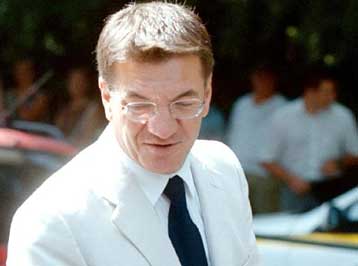 Στηρίζω τον Σημίτη, δεν είμαι «σημιτοφύλακας», δηλώνει ο υπουργός Παιδείας