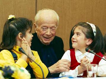 Απονομή των λογοτεχνικών βραβείων «Αντώνη Σαμαράκη» στην Καρδίτσα