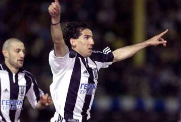 Κυρίαρχος ο ΠΑΟΚ προηγείται με 3-0 του Ολυμπιακού