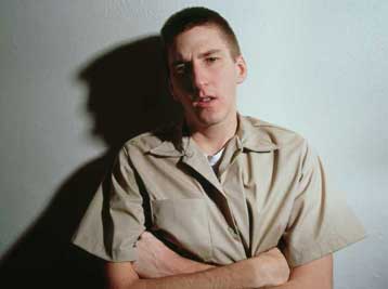 Ανεστάλη η εκτέλεση ΜακΒέι λόγω των «χαμένων εγγράφων»