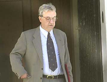 «Πονοκέφαλος» στα αρμόδια υπουργεία από σκεύασμα ανίχνευσης χρήσης ναρκωτικών