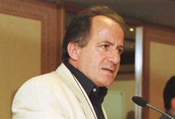 «Ο διάλογος ουσιαστικά άρχισε» δηλώνει ο Πολυζωγόπουλος