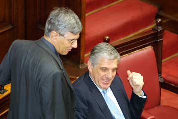 Στο σωστό δρόμο οι αρχικές κυβερνητικές προτάσεις, εκτιμούν αναλυτές