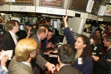 Ανοδος του Dow Jones, πτώση για τον Nasdaq στο κλείσιμο της Πέμπτης