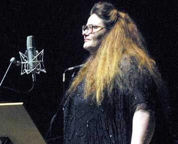 Συναυλία της Νένας Βενετσάνου για τη Διεθνή Αμνηστία στη Θεσσαλονίκη