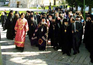 Την εξοχική κατοικία των τσάρων επισκέφθηκε ο Χριστόδουλος