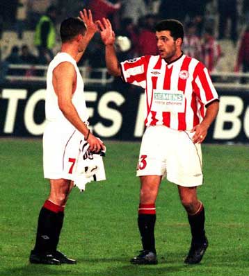 Γνωστή η «ερυθρόλευκη» εντεκάδα του τελικού