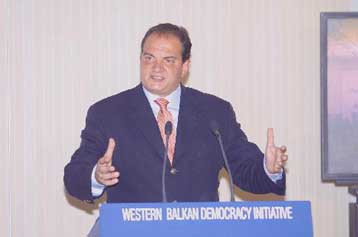 Νέο «σχέδιο Μάρσαλ» για τα Βαλκάνια ζητά ο πρόεδρος της ΝΔ