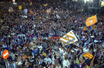 Ο ενθουσιασμός αλλά και η περυσινή εμπειρία οδηγούν τη Βαλένθια στον τελικό