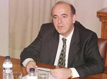 Δεκαεπτά δήμοι ζητούν αναθεώρηση των τιμών των ακινήτων