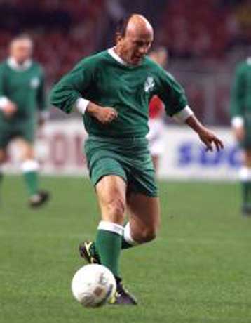 Ο Μίμης Δομάζος κατά του Γιάννη Κυράστα και της ΠΑΕ Παναθηναϊκός