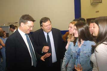 Πάμε σινεμά; Όταν ένας μαθητής κρατά την κάμερα ή, αλλιώς, το 1ο Φεστιβάλ Μαθητικών Ταινιών