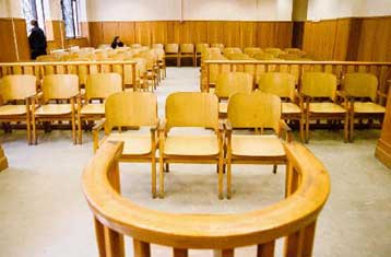 Πορεία προς τη Βουλή θα πραγματοποιήσουν την Τρίτη οι δικηγόροι