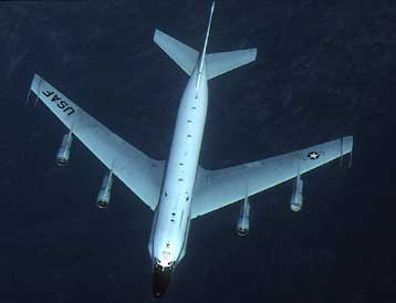 Επαναλαμβάνουν οι ΗΠΑ τις πτήσεις κατασκοπευτικών αεροσκαφών στις ακτές της Κίνας