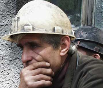 Δέκα νεκροί και τρεις αγνοούμενοι από έκρηξη σε ανθρακωρυχείο του Ντόνετσκ