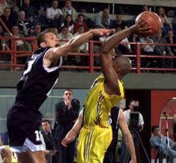 Ο Ηρακλής «χάρισε» βαθμούς στη Δάφνη