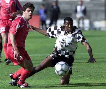 Νέα νίκη για Μποαβίστα, που παραμένει «άνετα» στην κορυφή της Πορτογαλίας