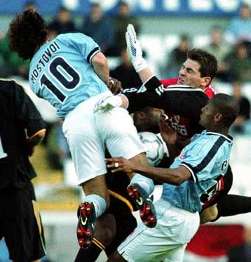 Μακριά από το Champions League η Μπαρτσελόνα, η Θέλτα 3-0 τη Ρεάλ