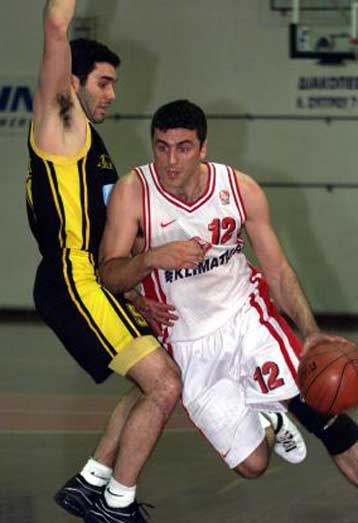 Η Νήαρ Ηστ έκανε την ανατροπή, 79-68 το Μαρούσι