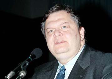 Ανιστόρητοι όσοι νομίζουν ότι τσακωνόμαστε στο ΕΓ, υποστηρίζει ο Ευ.Βενιζέλος