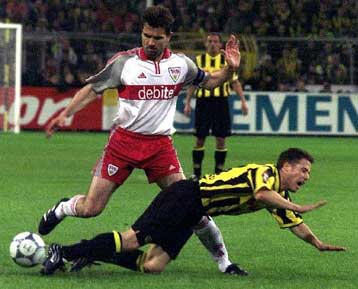 Η Μπορούσια λευκή ισοπαλία με τη Στουτγάρδη