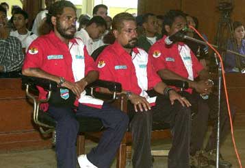 Οργή για την επιείκεια της Ινδονησίας στους δολοφόνους τριών υπαλλήλων του ΟΗΕ