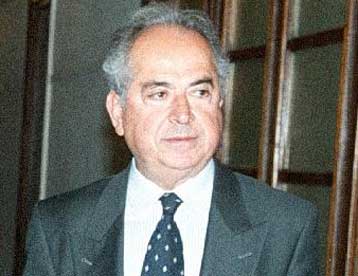 Δεν αποσύρθηκε αλλά ούτε θα εφαρμοστεί η διάταξη για τα μετοχικά ταμεία