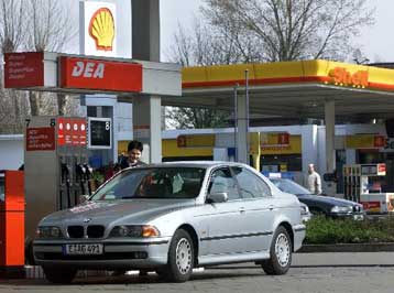 Κατά 23% αυξήθηκε η κερδοφορία της Royal Dutch/Shell το α τρίμηνο