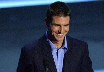 Ο Τομ Κρουζ μηνύει άνδρα πορνοστάρ για δηλώσεις περί ερωτικής τους σχέσης