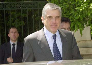 Η διμερής επενδυτική συνεργασία στο επίκεντρο της συνάντησης Παπαντωνίου – ΟΝιλ