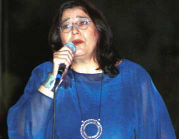 H Μ.Φαραντούρη στην Πολιτιστική Πρωτεύουσα της Ευρώπης – 2001