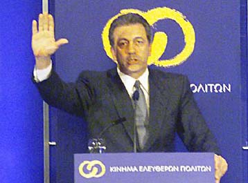 «Όχι» στις συνεργασίες είπε ο Αβραμόπουλος