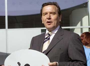 Έπαινοι από το Βέλγιο και επιφυλάξεις από την Αυστρία για το σχέδιο Σρέντερ