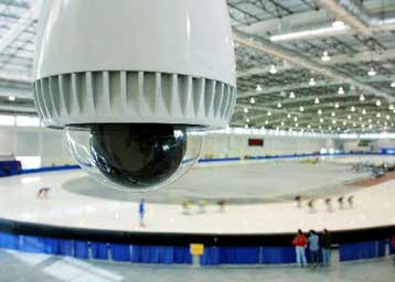 «Έξυπνη» κάμερα αναγνωρίζει και ακολουθεί κινούμενα αντικείμενα