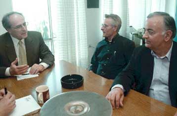 Συνάντηση Κωνσταντόπουλου με διαγραφέντες του ΚΚΕ