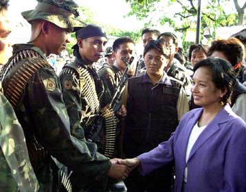 Στη σύλληψη άλλων δύο γιων του Εστράντα προσανατολίζεται η Αρόγιο