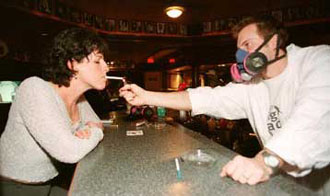 Δικαστήριο της Αυστραλίας δικαιώνει παθητική καπνίστρια