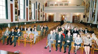 Κόντρα για ιδιωτικά ιατρεία: Εξαίρεση ζητούν πανεπιστημιακοί γιατροί