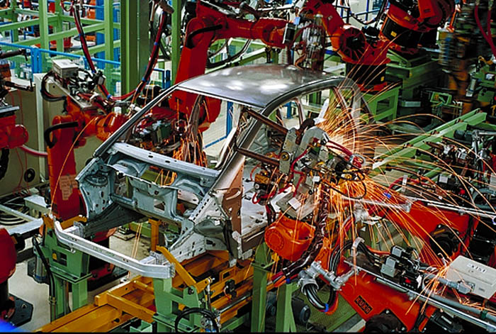 Nέες μεθόδους παραγωγής εφαρμόζει η DaimlerChrysler